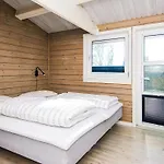 Holiday Home Poppelalle Casa vacanze
