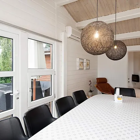 10 Person In Juelsminde-by Traum